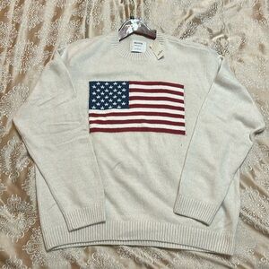 BRAND NEW Hollister Men’s American Flag Sweater